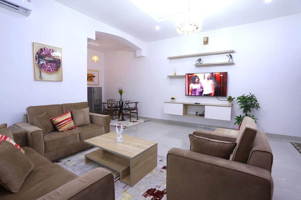 2-bedroom apartment in Ikota Lekki image