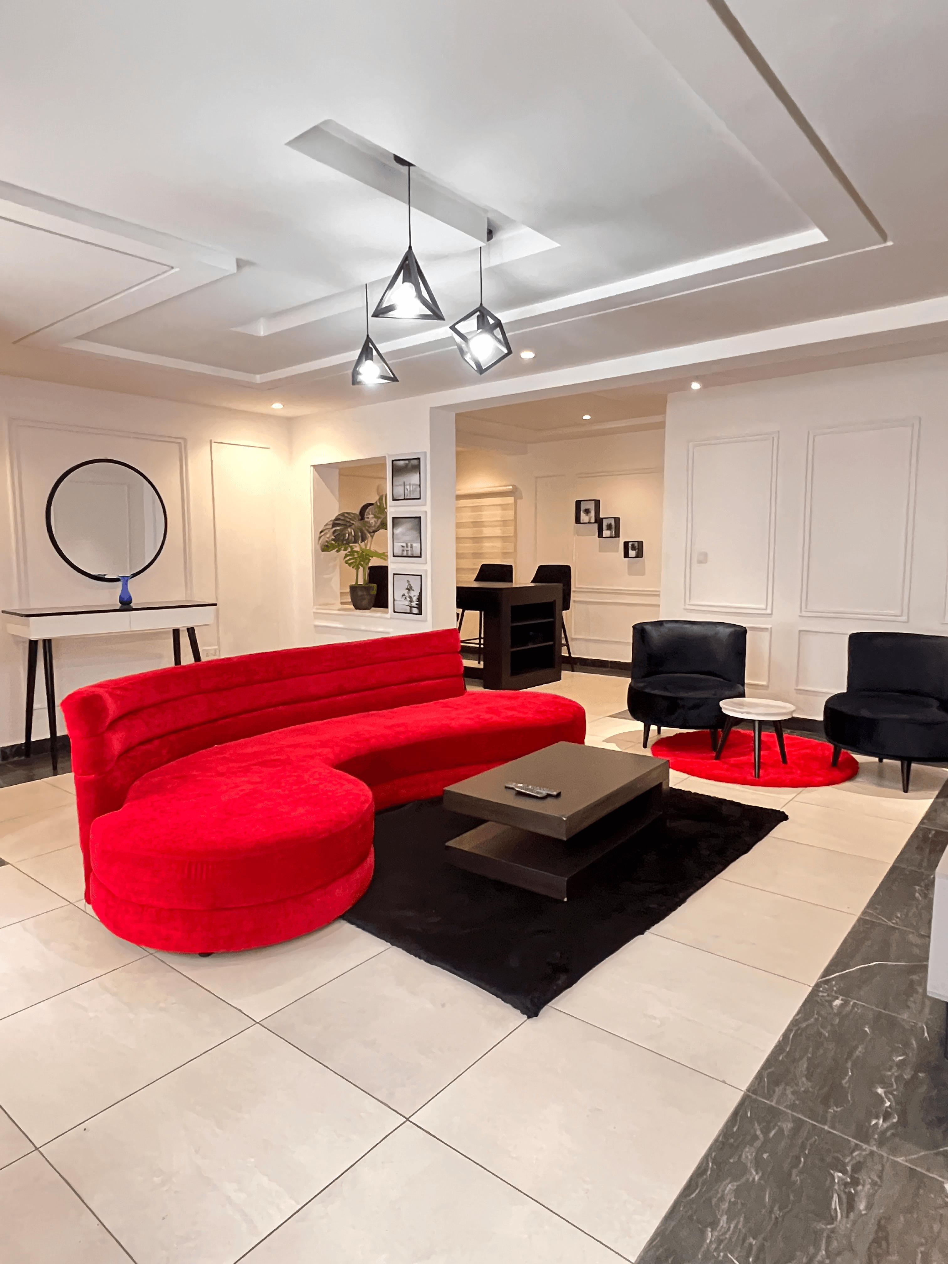 EXOTIC 2 BEDROOM APARTMENT image