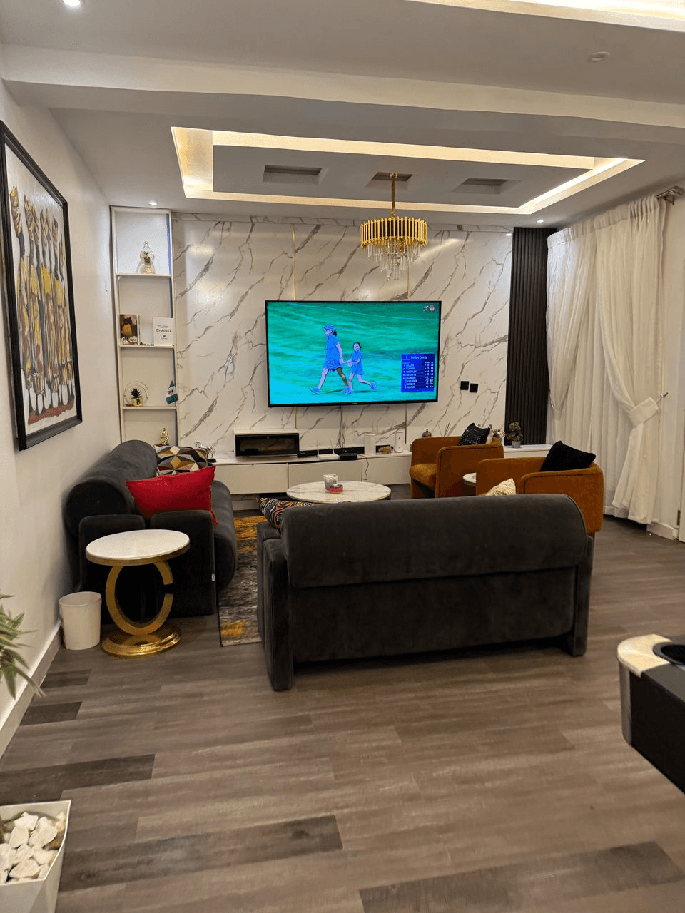 Luxury 3 bed  image
