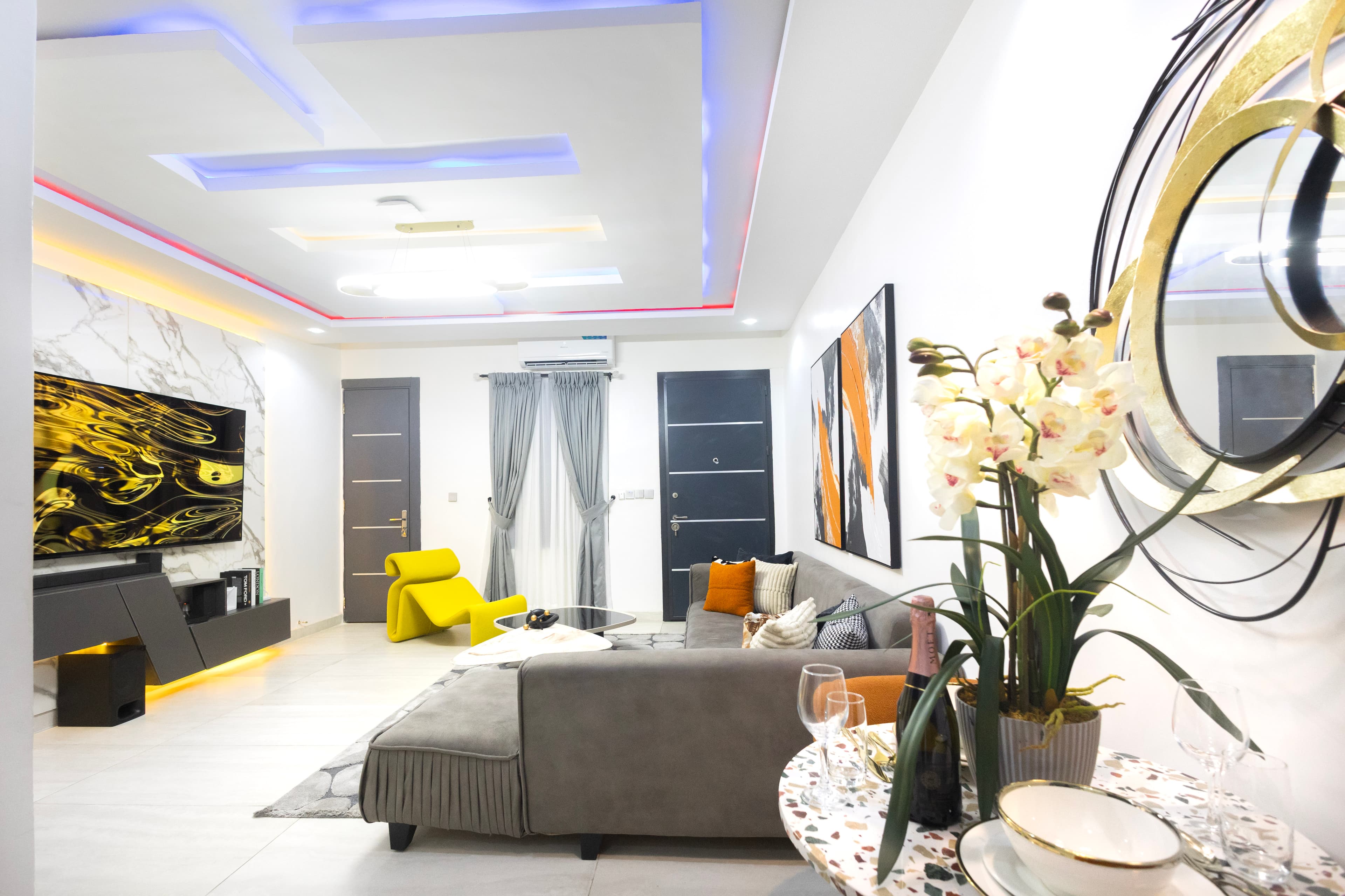 Exquisite 2 bedroom fully serviced apartment image