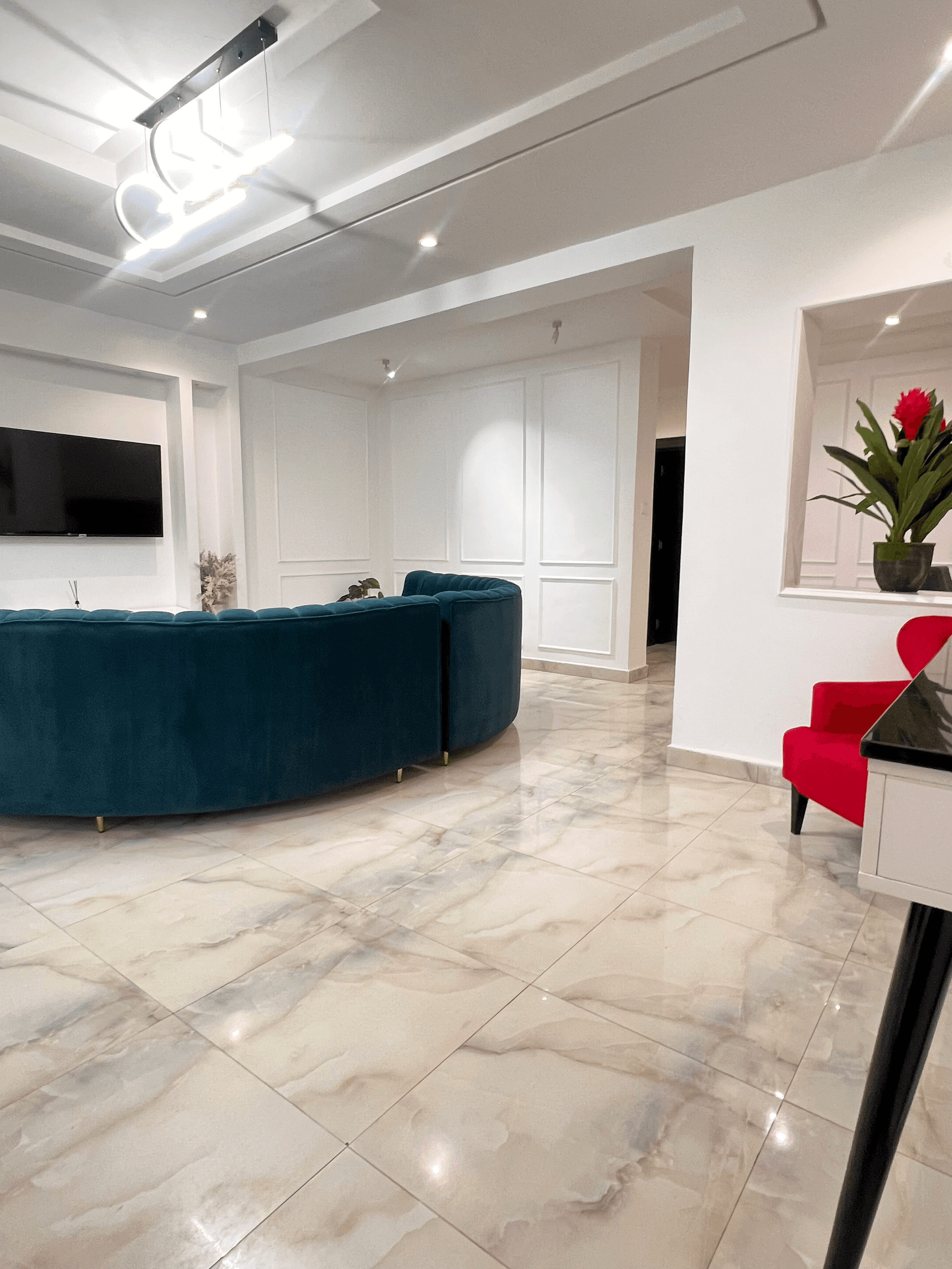 SERENE 2 BEDROOM APARTMENT image